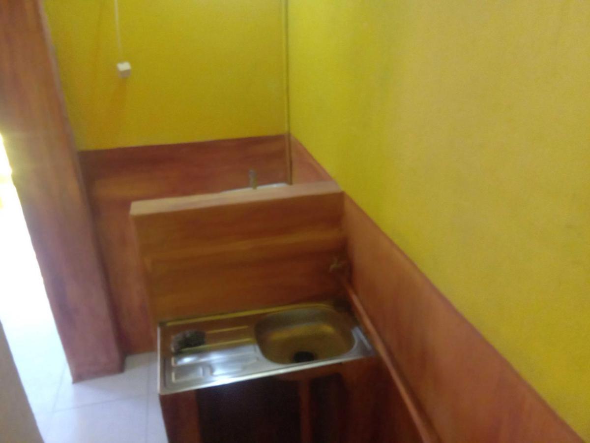 Pondok Diana Arta Jasri Luaran gambar