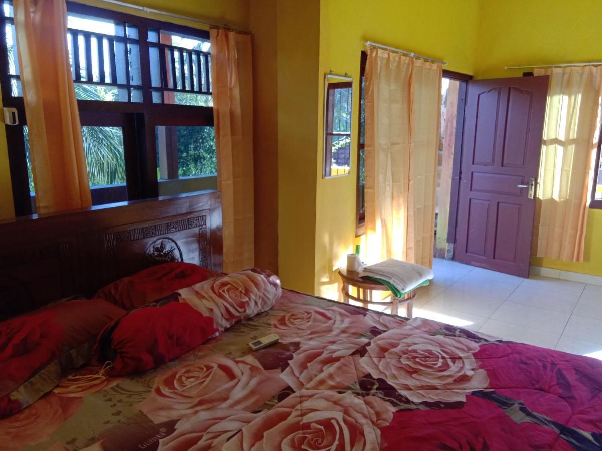 Pondok Diana Arta Jasri Luaran gambar
